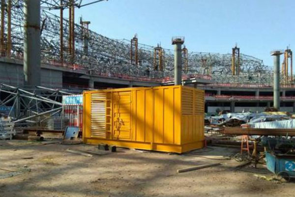 五家渠发电机出租如何判断空气滤清器是否需要更换？